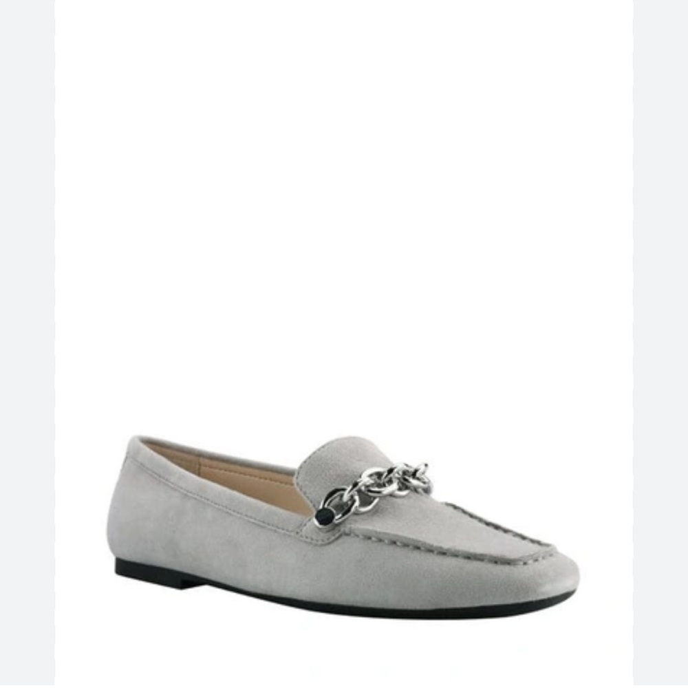 Elanna Chain Link Loafer size 6.5